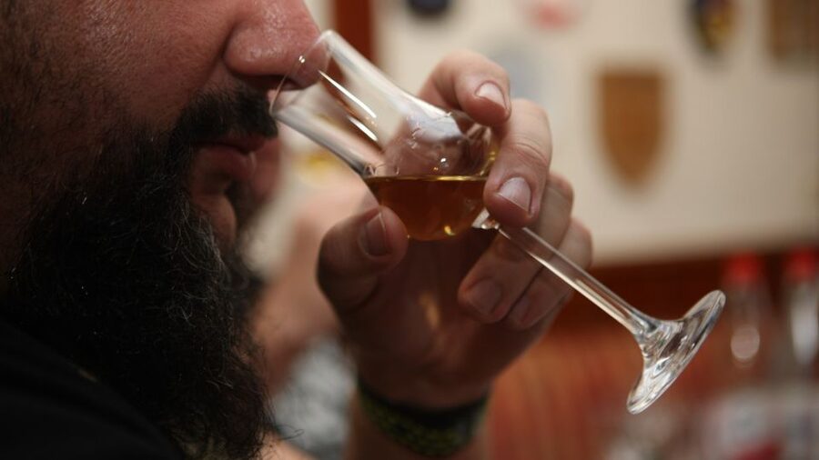 Idstein: Scottish Whiskey Tasting Experience with Appetizers - Meeting the whisky ambassador at Gasthof zur Ziegelhütte