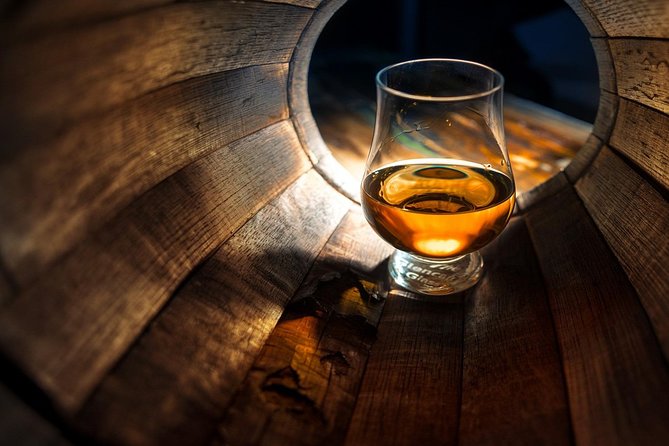 INVERGORDON PORT Tour Dunrobin, Dornoch & Distillery - The final whisky stop at Balblair