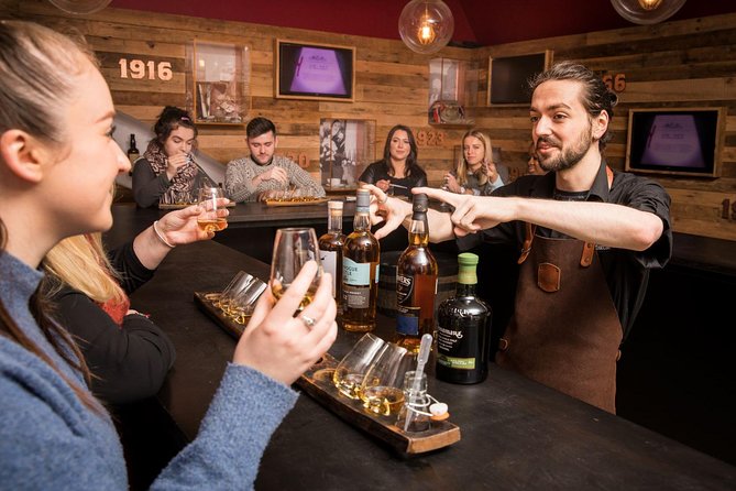 Irish Whiskey Museum: Whiskey Blending Experience - The tasting: four glasses, four lessons