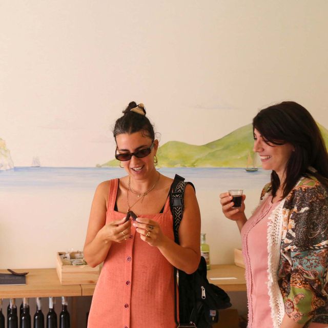 Ischia: Private Distillery Tour and tasting with the Artisan - Finding Distillerie Aragonesi in Ischia Ponte