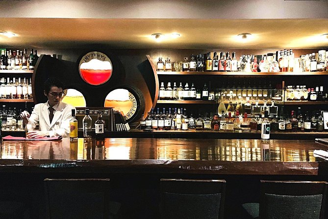 Japanese Whisky Tasting Experience at Local Bar in Tokyo - The bottles: what you might taste