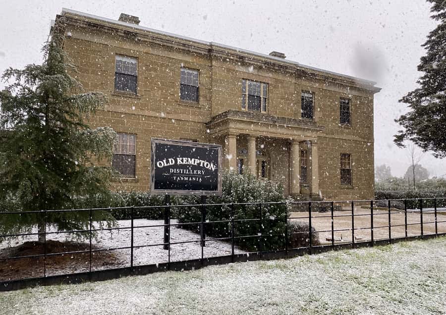 Kempton: Whisky Distillery Tour with Tastings and Lunch - Tea, coffee, and the Cellar Door browse