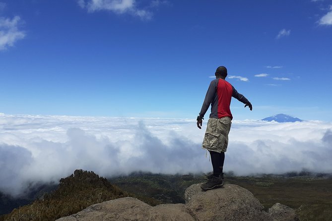 KILIMANJARO MACHAME ROUTE, (Climb 7days) "Whiskey" route - Day 5: Karanga to Barafu Camp and the final preparations