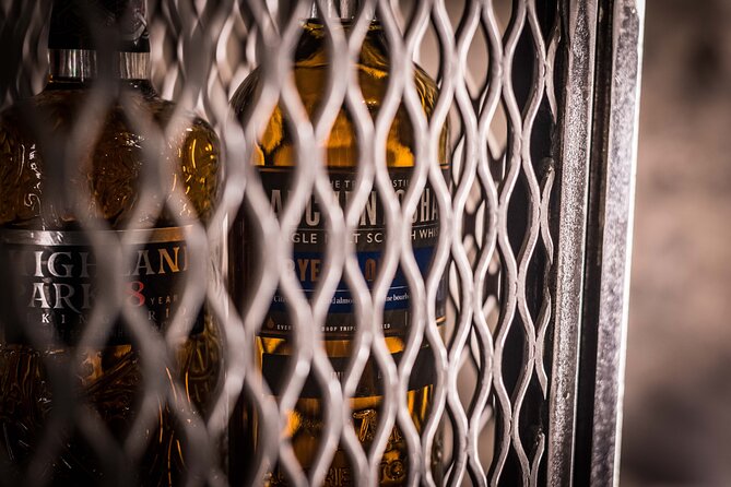Luxury Whisky Tasting in Edinburgh's Underground Vaults | 90min - The history behind the whisky