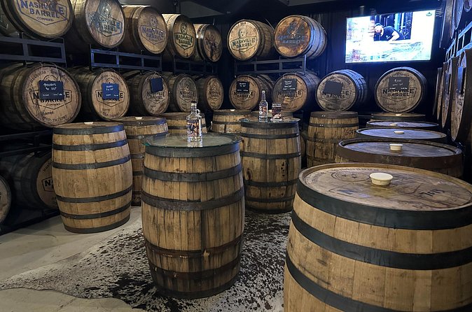 Nashville Barrel Co "Flight from the Barrel" Whiskey Tasting - A short session, not a full distillery tour