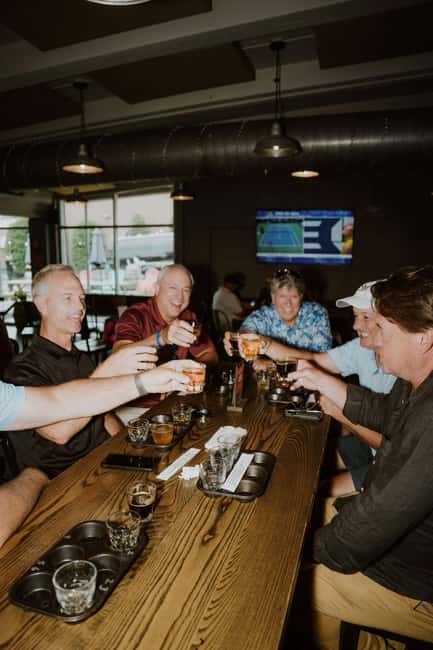 Nashville: Beer, Bourbon & BBQ Experience - The smokehouse stop and Nashville-style lunch