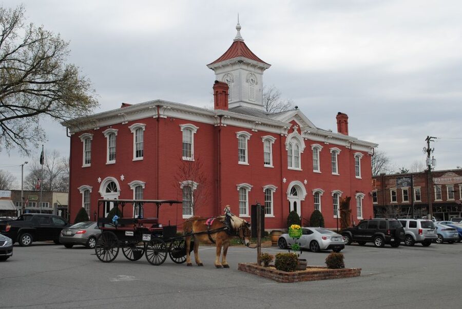 Nashville: Jack Daniel Distillery Day Trip with Tastings - Returning to Nashville around 4:00 p.m.