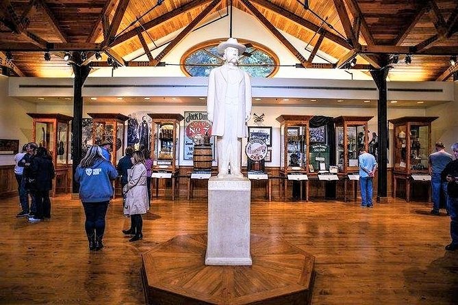 Nashville to Jack Daniel's Distillery Bus Tour + Whiskey Tastings - Returning to Nashville