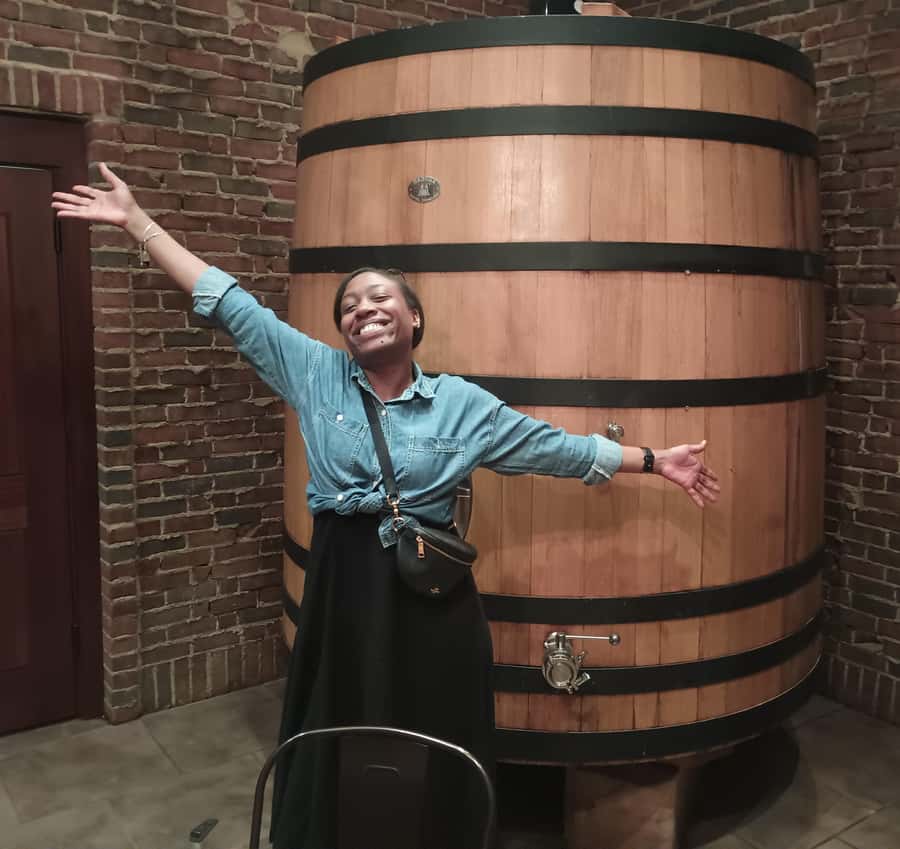 NON BUS Old Mission Wine And Distillery Sunset Tour - 4 STOP - Who will enjoy this four-stop format