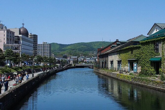 [Otaru & Yoichi] Let's go to Otaru Canal, Sakaimachi Street, Music Box Hall, and Yoichi Nikka Whiskey by private car (arriving and departing from Sapporo) - One private ride, two very different Hokkaido stops