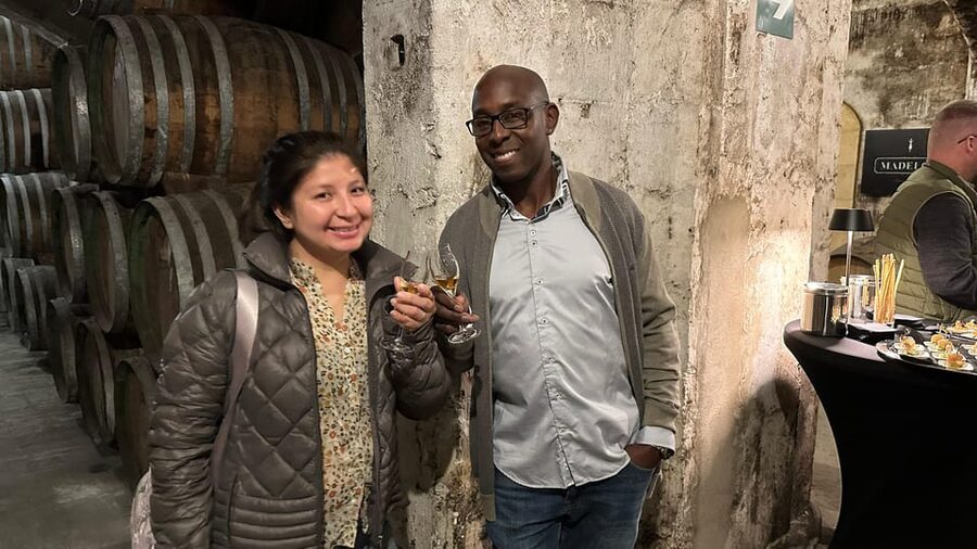 Palma: Distillery Tour with 3 Spirits and Tapas Tasting - Tapas Make the Brandy Tasting Easier