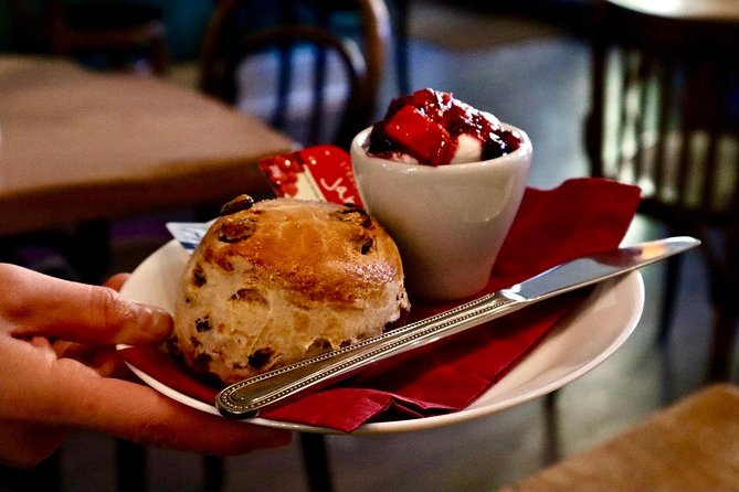 Private Food Tour of Edinburgh with Haggis, Scotch & More - A Lowland single malt whisky tasting
