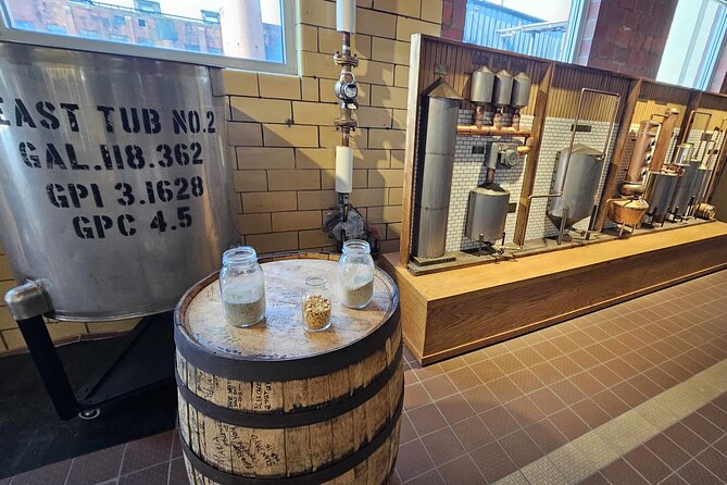 Private Frankfort Bourbon Tour: (Groups of 2-11) Woodford & More - Woodford Reserve: Historic Setting and Scenic Views