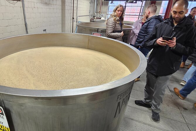 Private Frankfort Bourbon Trail Transportation - Woodford & More - Small producers: Whiskey Thief and Glenns Creek