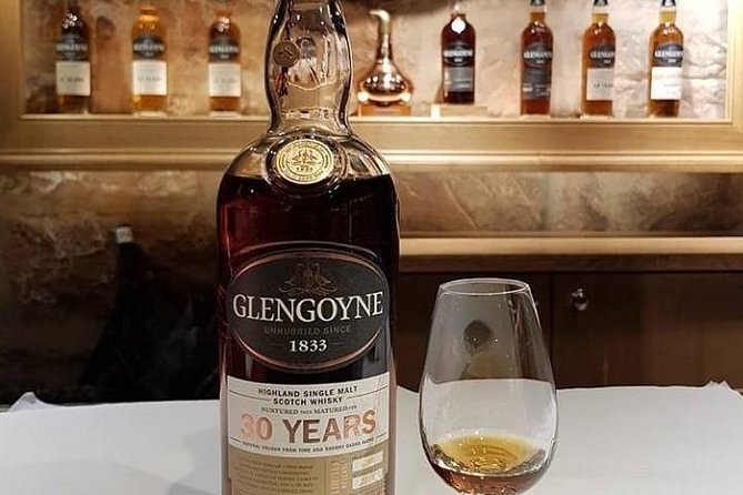 Private Highland Whisky Tour- Three distilleries - From Edinburgh - The guides can make or break the day