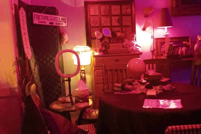 Private Tour and Seance at the House on Bourbon - A group experience with a private label