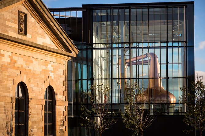 Private Tour of Glasgow Distilleries and a Loch Lomond Cruise - Who should book this experience