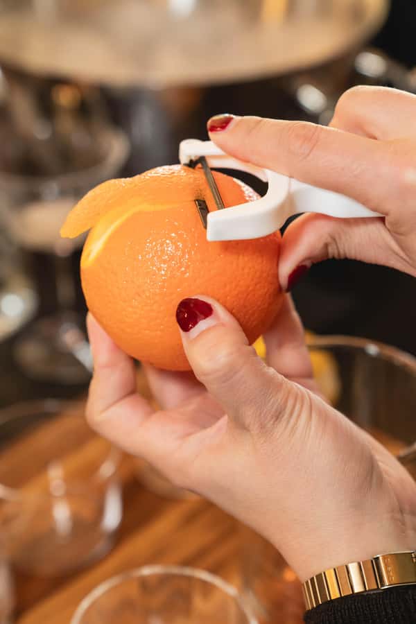 San Francisco: Local Distillery Cocktail Class - Making three cocktails from start to finish