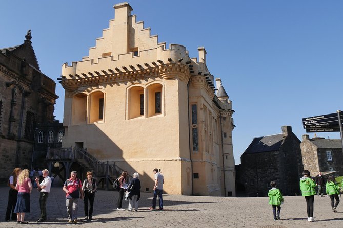 Scottish Whisky and Castles small group tours from Edinburgh - What the private vehicle means for four people