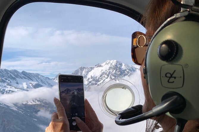 Shackleton Glacier Whiskey Endurance - 50mins - Landing on remote Shackleton Glacier