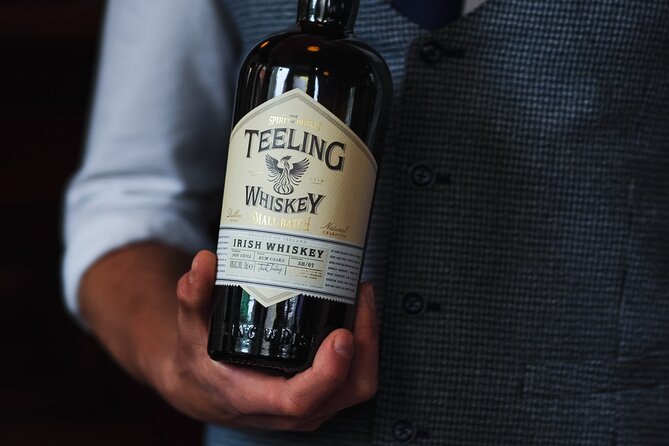 Sip and Stroll Whiskey History Walking Tour in Dublin - The Swan Bar, licensed since 1661