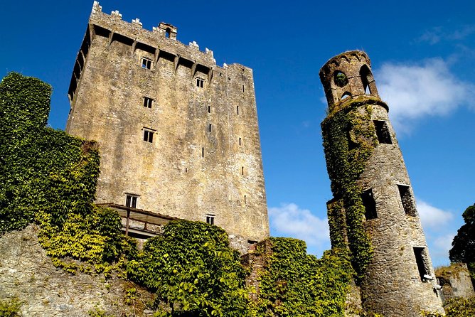 (Small Group) Shore Tour from Cork: Blarney Castle & Jameson Distillery - Blarney Castle: Go Straight to the Stone