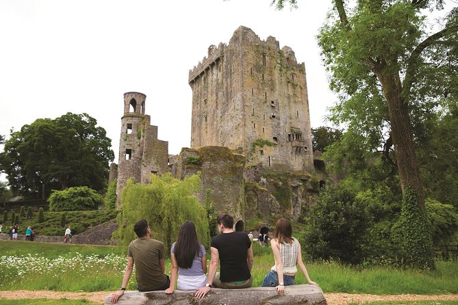(Small Group) Shore Tour from Cork: Blarney Castle & Jameson Distillery - Blarney Woollen Mills and Time for a Snack