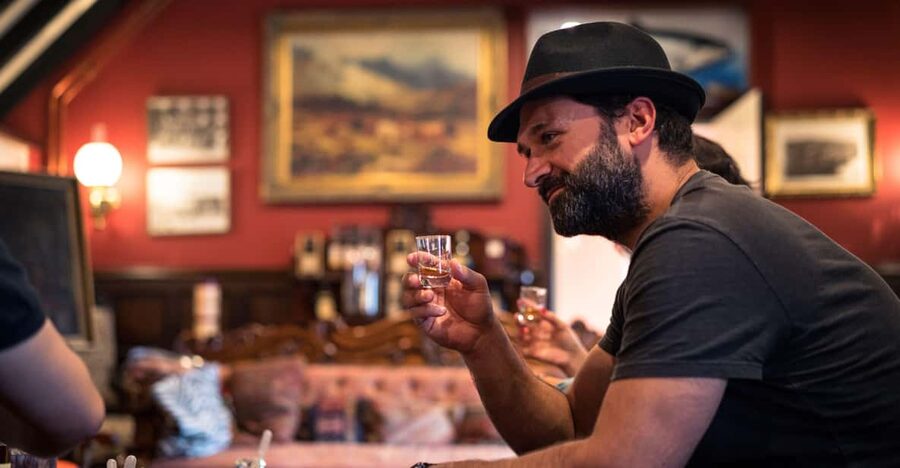 Speyside: Cragganmore Whisky Distillery Tour and Tasting - Three whiskies, tasted with guidance