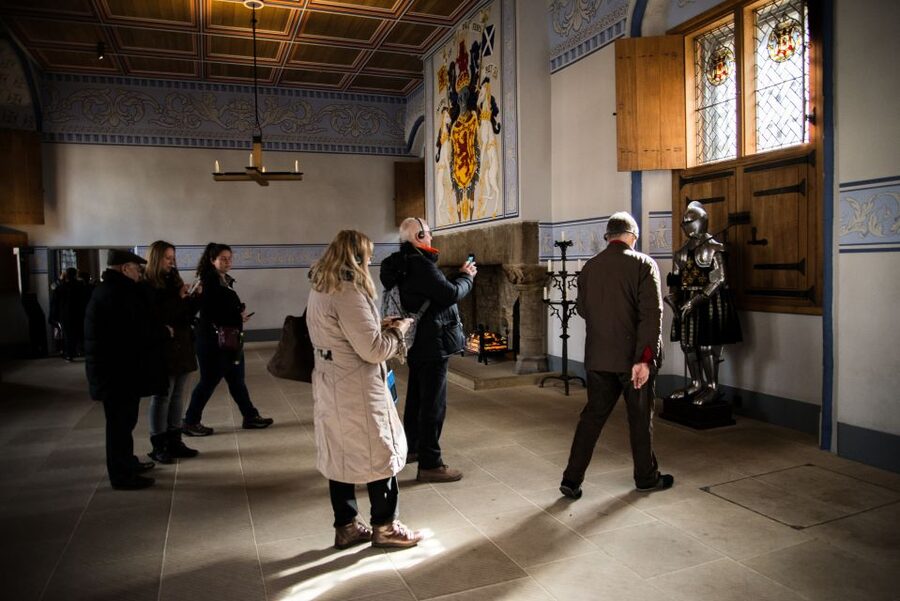 Stirling Castle, Highland Lochs & Whisky Tour from Edinburgh - Stirling Castle and the old royal capital