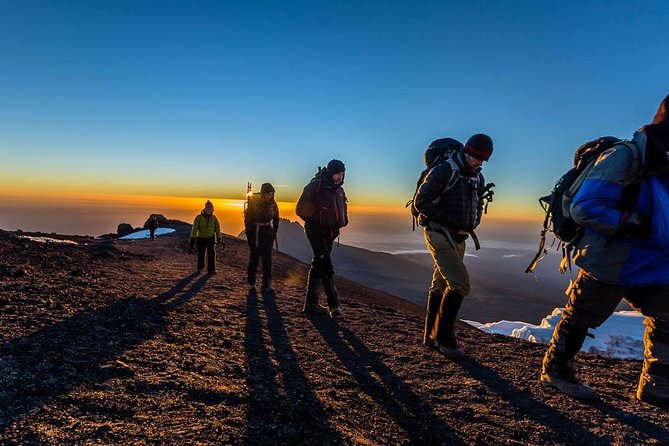 The best 6-Days Kilimanjaro hiking (Machame route)whiskey route - Day 2: Shira Cave and the first wide views