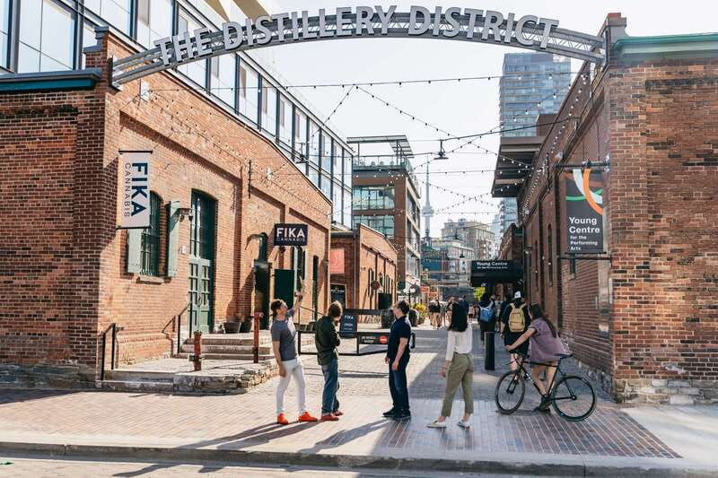 Toronto: Distillery District Historic Walking Tour - The first look at Toronto’s Victorian industrial quarter