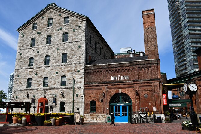 Toronto Distillery District: Whisky Exploration Game and Tour - App reliability and solving the clues