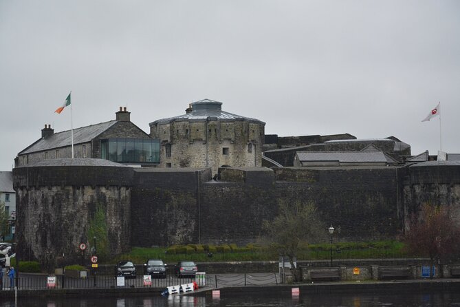 Tullamore Distillery, Athlone and Clonmacnoise from Galway - Practical planning for a smoother day