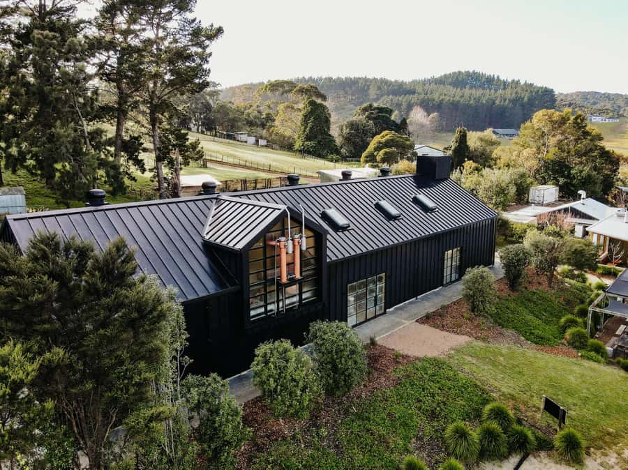 Waiheke Island: HEKE Distillery & Brewery Tour with Tastings - Understanding how beer and whisky differ