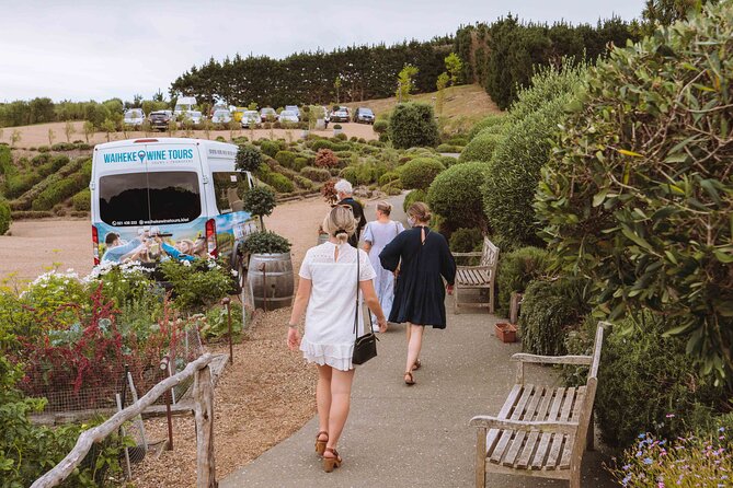 Waiheke Island: Taste&Graze Whisky Cellar Tour, Food, Olive Oil - Batch Winery adds the main food stop