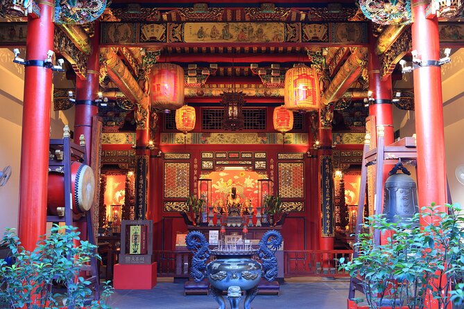 Yilan 1-Day Private Tour to Kavalan Whisky & Cultural Gems - The guide can shape the whole day
